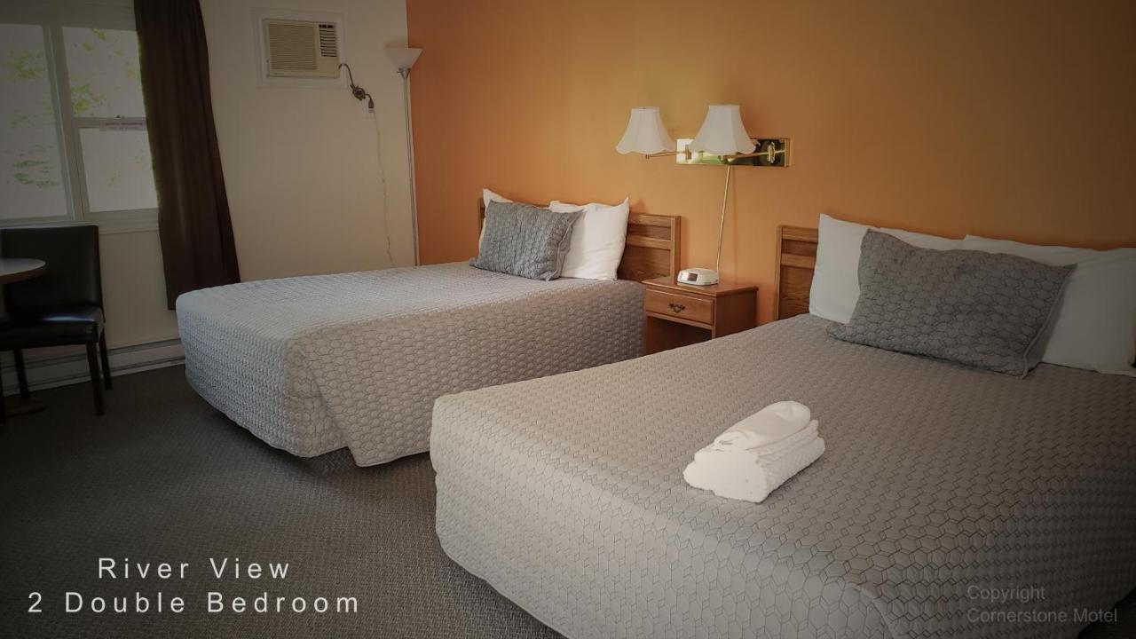 Cornerstone Motel Cheticamp Luaran gambar